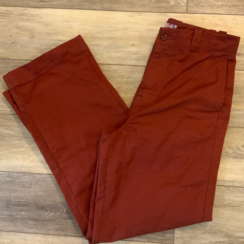 Urban Outfitters wide leg flat front khakis. Size 30/32